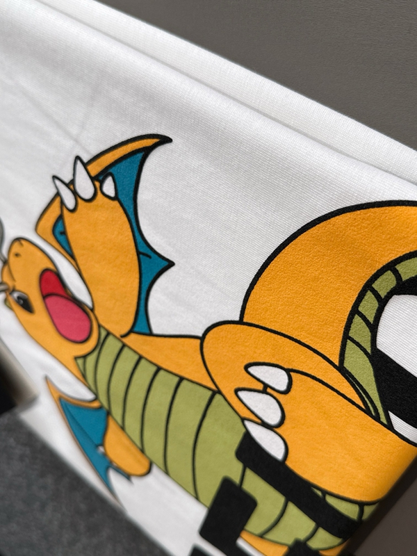 ブランドTシャツ角部分ディテール